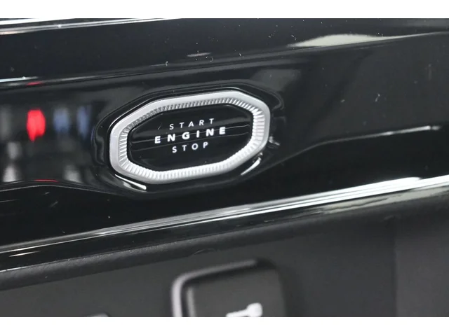 Nuevos JEEP GRAND CHEROKEE à Estados chez autogozo