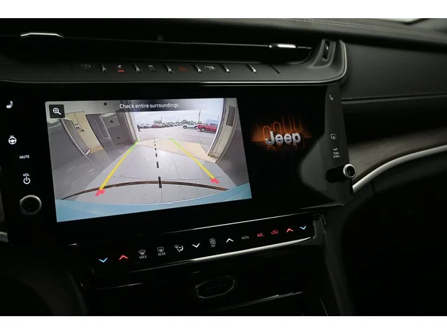 Nuevos JEEP GRAND CHEROKEE à Estados chez autogozo