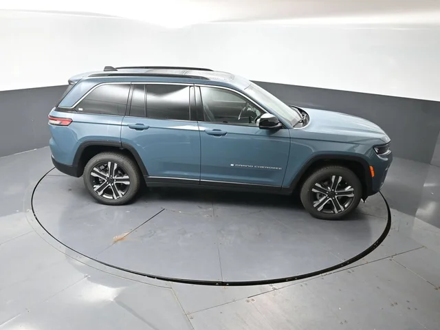 Nuevos JEEP GRAND CHEROKEE à Estados chez autogozo
