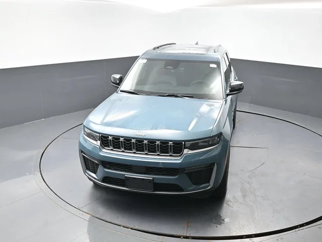 Nuevos JEEP GRAND CHEROKEE à Estados chez autogozo