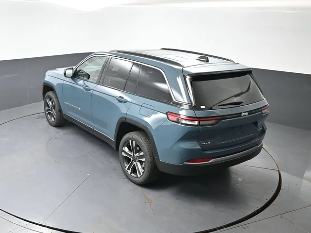 Nuevos JEEP GRAND CHEROKEE à Estados chez autogozo