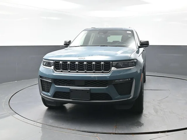 Nuevos JEEP GRAND CHEROKEE à Estados chez autogozo