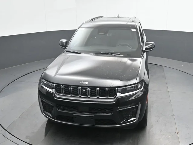 Nuevos JEEP GRAND CHEROKEE à Estados chez autogozo