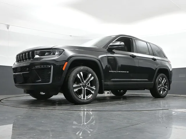 Nuevos JEEP GRAND CHEROKEE à Estados chez autogozo