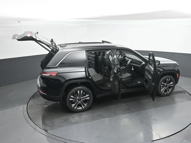 Nuevos JEEP GRAND CHEROKEE à Estados chez autogozo