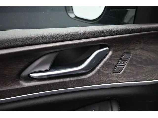 Nuevos JEEP GRAND CHEROKEE à Estados chez autogozo