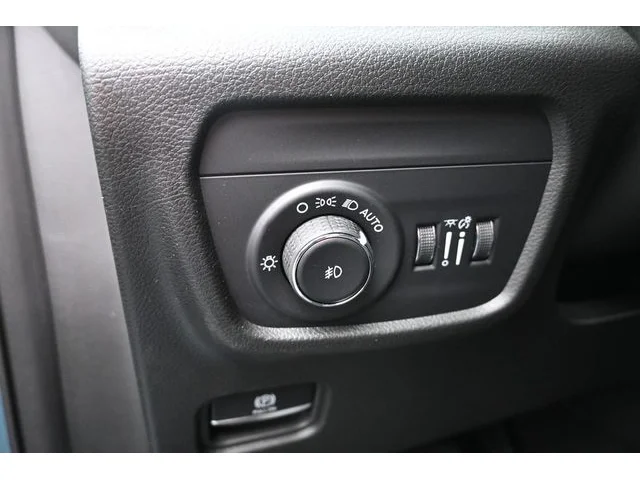 Nuevos JEEP GRAND CHEROKEE à Estados chez autogozo