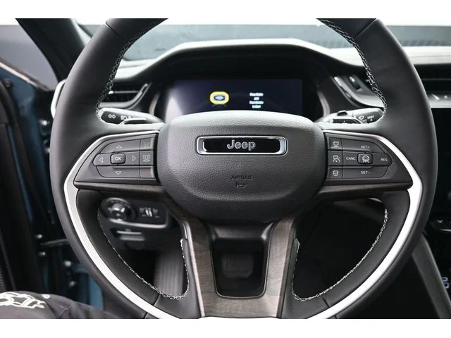 Nuevos JEEP GRAND CHEROKEE à Estados chez autogozo