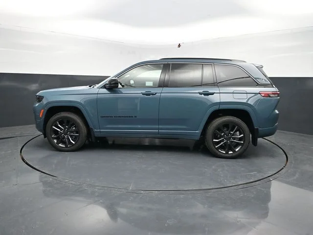 Nuevos JEEP GRAND CHEROKEE à Estados chez autogozo