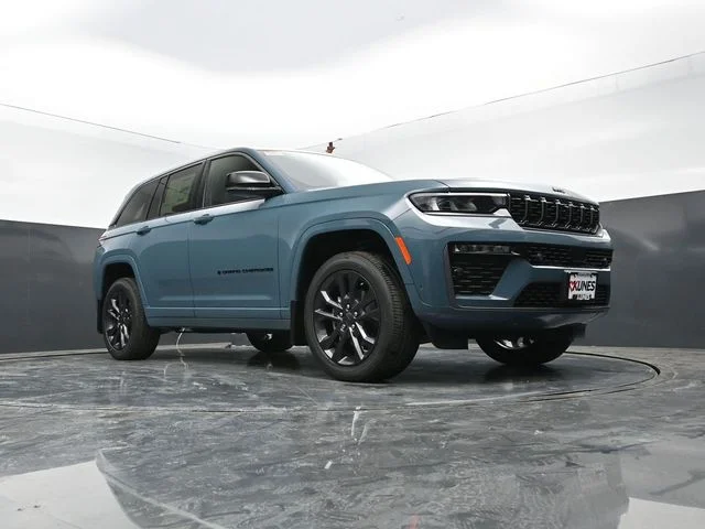 Nuevos JEEP GRAND CHEROKEE à Estados chez autogozo