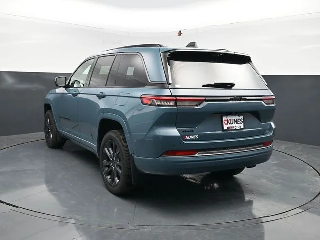 Nuevos JEEP GRAND CHEROKEE à Estados chez autogozo