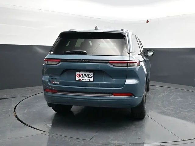 Nuevos JEEP GRAND CHEROKEE à Estados chez autogozo