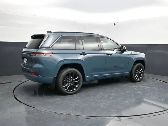Nuevos JEEP GRAND CHEROKEE à Estados chez autogozo
