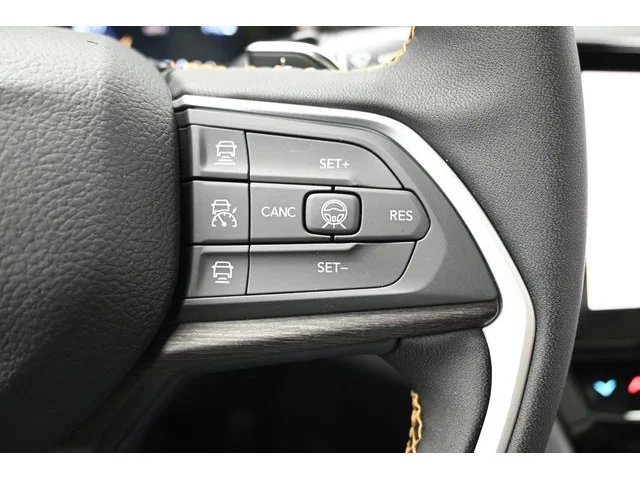 Nuevos JEEP GRAND CHEROKEE à Estados chez autogozo