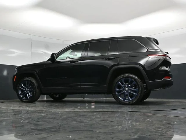 Nuevos JEEP GRAND CHEROKEE à Estados chez autogozo