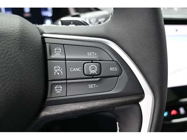 Nuevos JEEP GRAND CHEROKEE à Estados chez autogozo