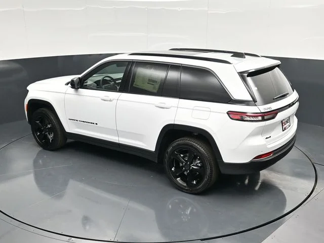 Nuevos JEEP GRAND CHEROKEE à Estados chez autogozo