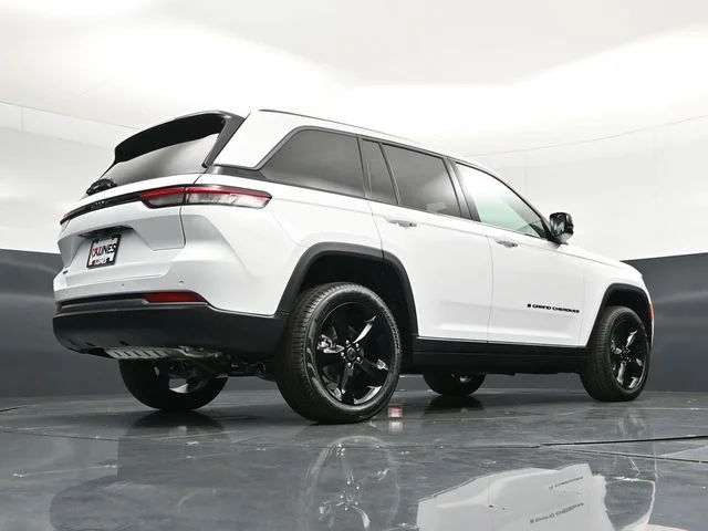 Nuevos JEEP GRAND CHEROKEE à Estados chez autogozo