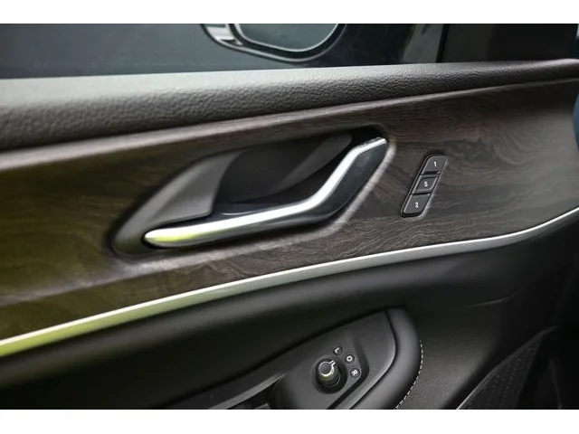 Nuevos JEEP GRAND CHEROKEE à Estados chez autogozo