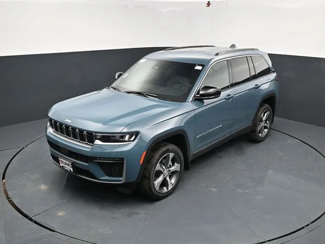 Nuevos JEEP GRAND CHEROKEE à Estados chez autogozo
