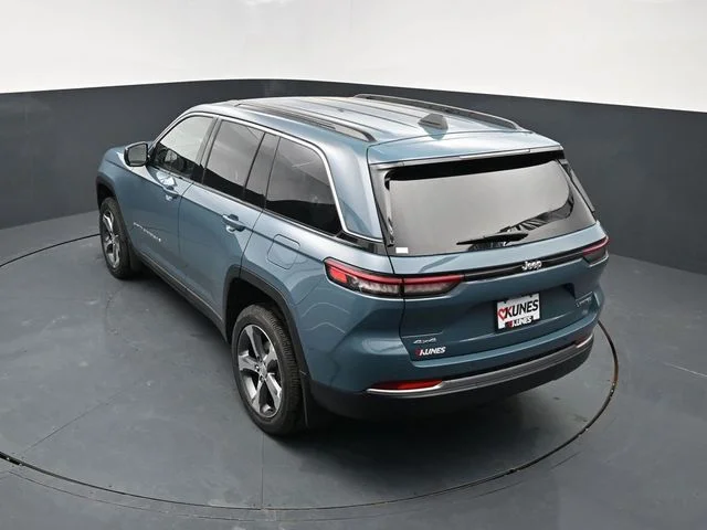 Nuevos JEEP GRAND CHEROKEE à Estados chez autogozo