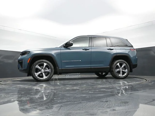 Nuevos JEEP GRAND CHEROKEE à Estados chez autogozo