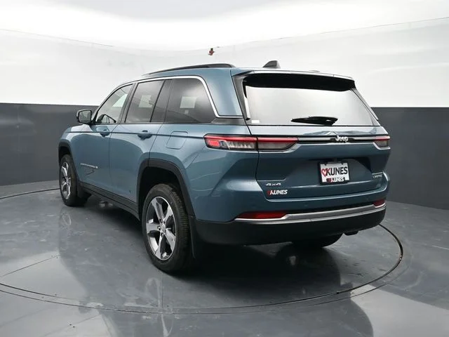 Nuevos JEEP GRAND CHEROKEE à Estados chez autogozo
