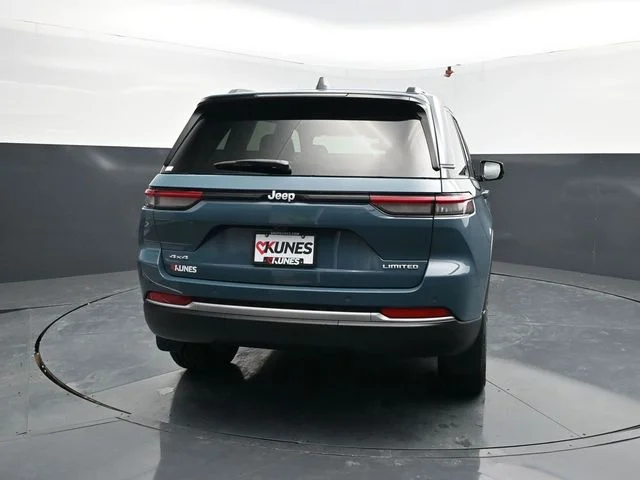 Nuevos JEEP GRAND CHEROKEE à Estados chez autogozo