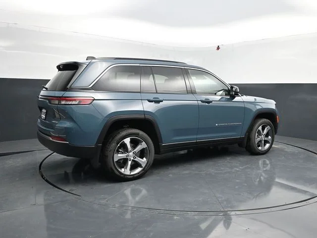 Nuevos JEEP GRAND CHEROKEE à Estados chez autogozo