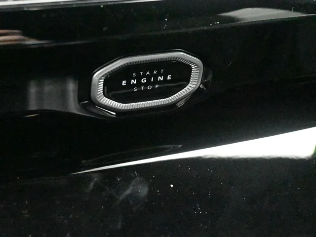 Nuevos JEEP GRAND CHEROKEE à Estados chez autogozo