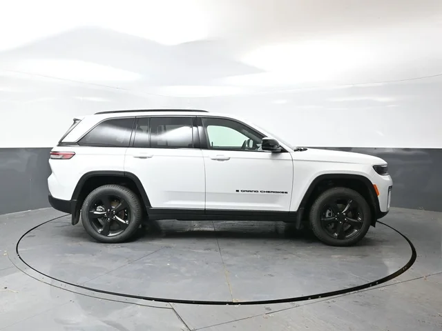 Nuevos JEEP GRAND CHEROKEE à Estados chez autogozo