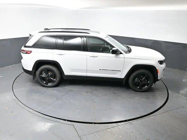 Nuevos JEEP GRAND CHEROKEE à Estados chez autogozo