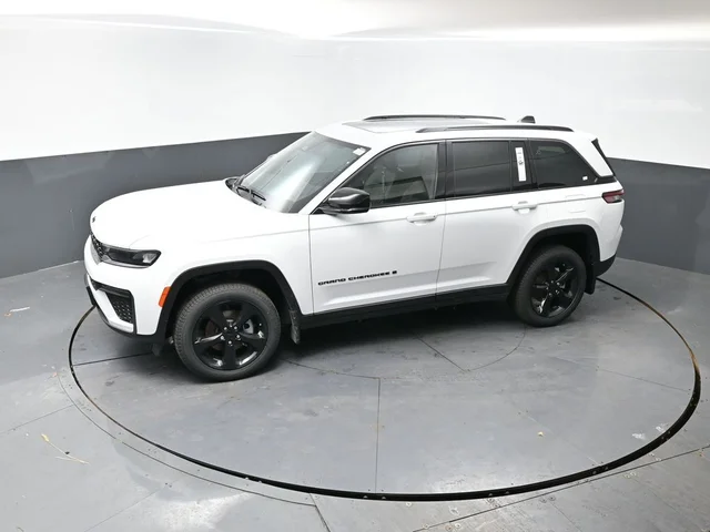 Nuevos JEEP GRAND CHEROKEE à Estados chez autogozo