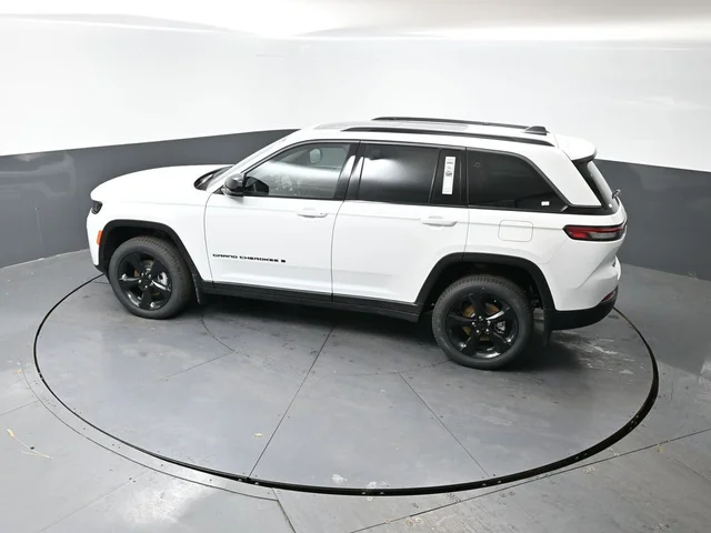 Nuevos JEEP GRAND CHEROKEE à Estados chez autogozo