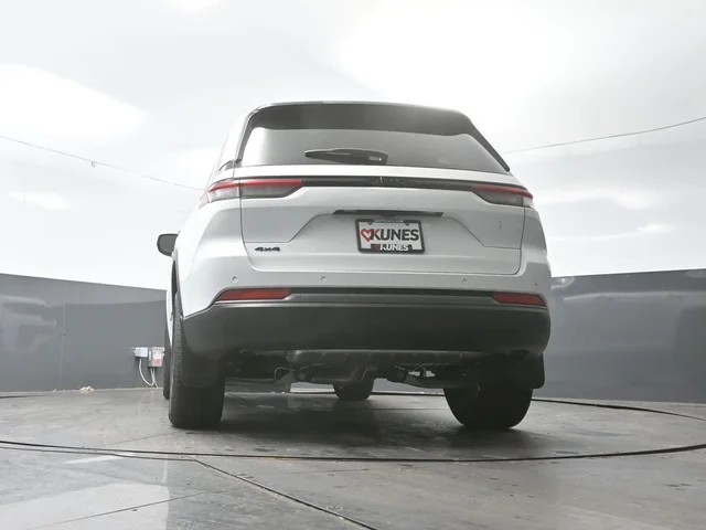 Nuevos JEEP GRAND CHEROKEE à Estados chez autogozo