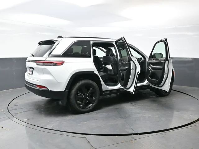 Nuevos JEEP GRAND CHEROKEE à Estados chez autogozo