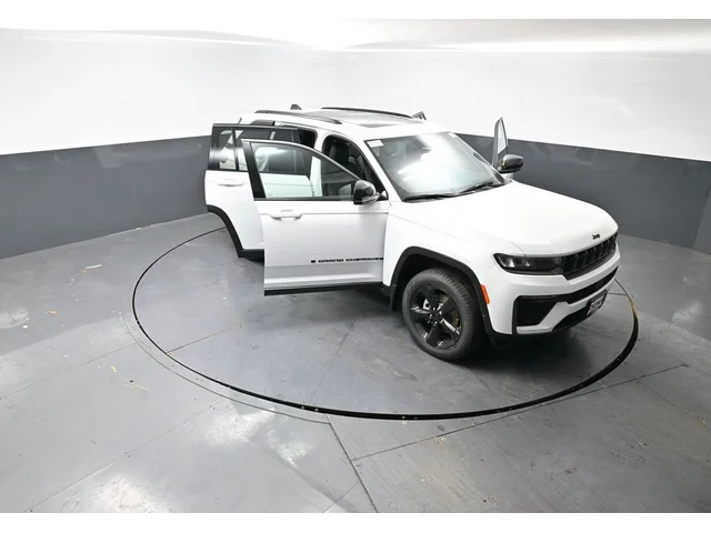 Nuevos JEEP GRAND CHEROKEE à Estados chez autogozo