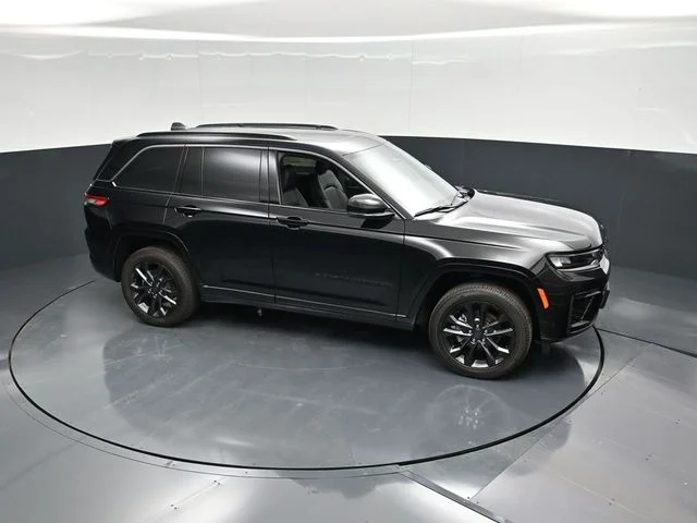 Nuevos JEEP GRAND CHEROKEE à Estados chez autogozo