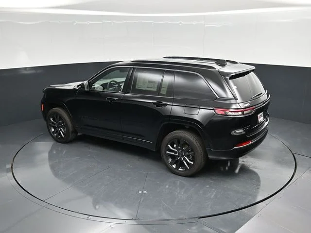 Nuevos JEEP GRAND CHEROKEE à Estados chez autogozo
