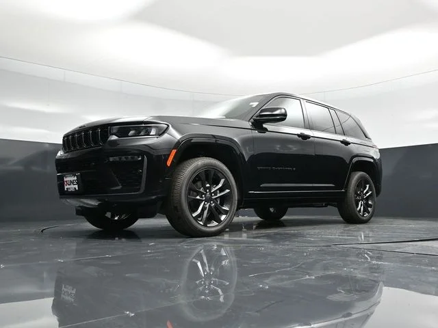 Nuevos JEEP GRAND CHEROKEE à Estados chez autogozo