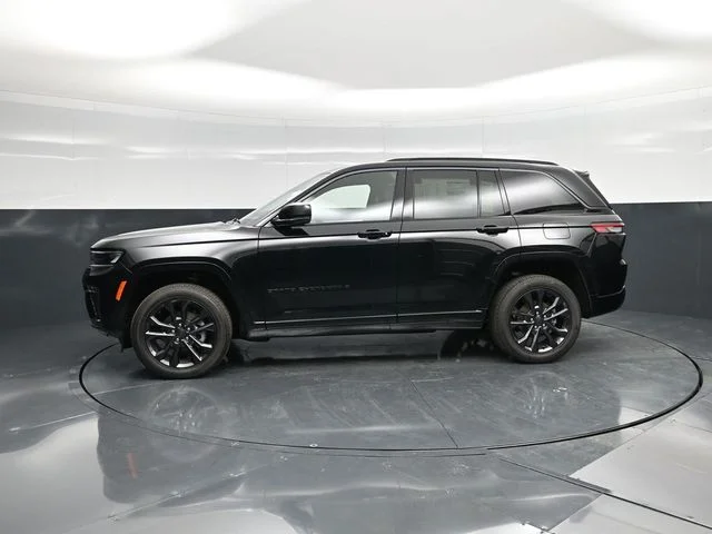 Nuevos JEEP GRAND CHEROKEE à Estados chez autogozo
