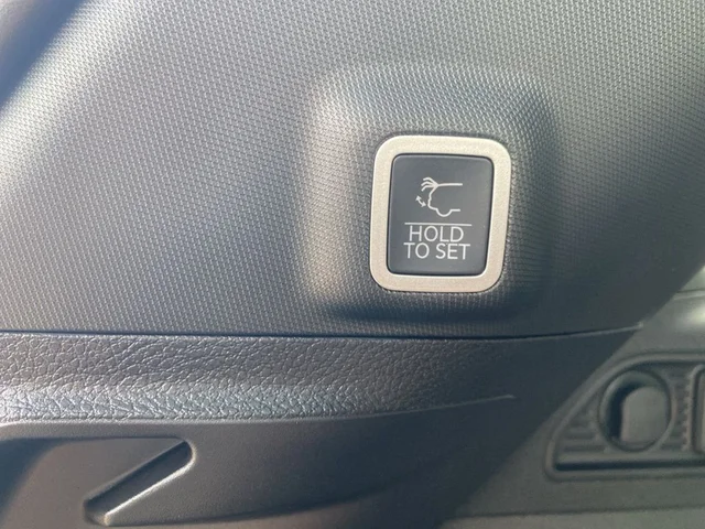 Nuevos JEEP GRAND CHEROKEE à Estados chez autogozo