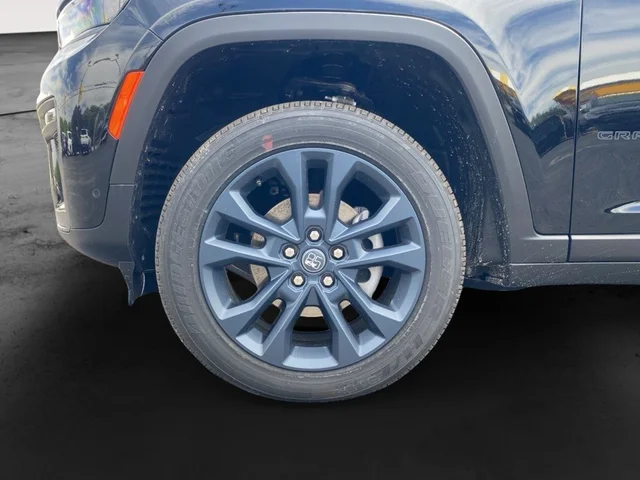 Nuevos JEEP GRAND CHEROKEE à Estados chez autogozo