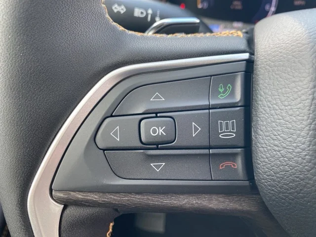 Nuevos JEEP GRAND CHEROKEE à Estados chez autogozo