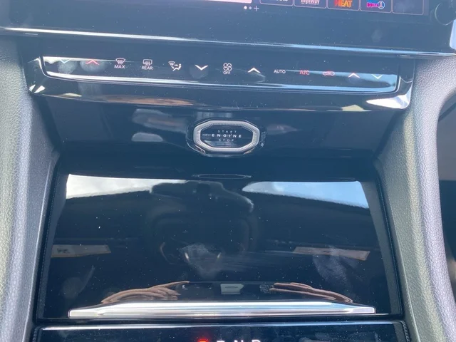 Nuevos JEEP GRAND CHEROKEE à Estados chez autogozo