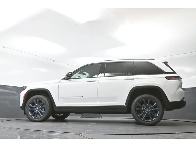 Nuevos JEEP GRAND CHEROKEE à Estados chez autogozo