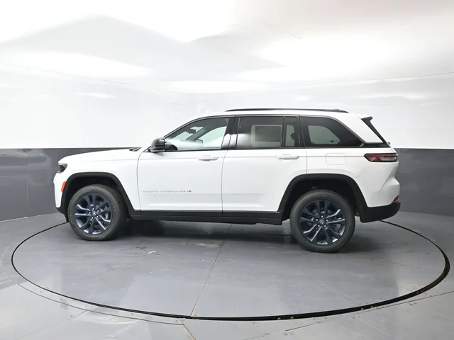 Nuevos JEEP GRAND CHEROKEE à Estados chez autogozo
