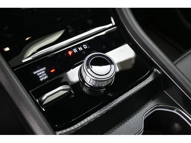 Nuevos JEEP GRAND CHEROKEE à Estados chez autogozo