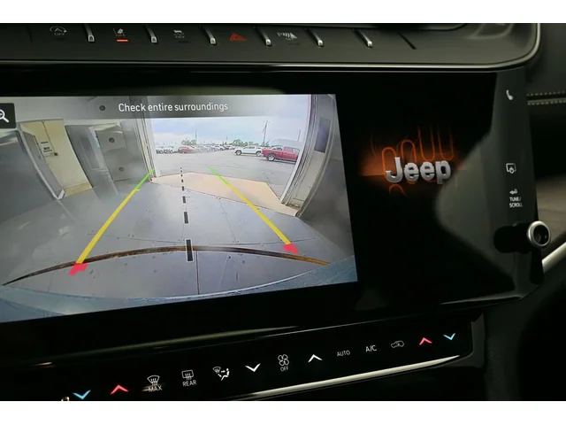 Nuevos JEEP GRAND CHEROKEE à Estados chez autogozo