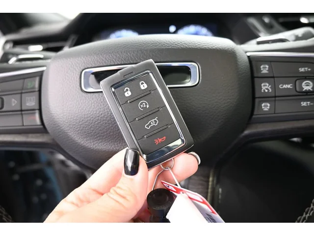 Nuevos JEEP GRAND CHEROKEE à Estados chez autogozo